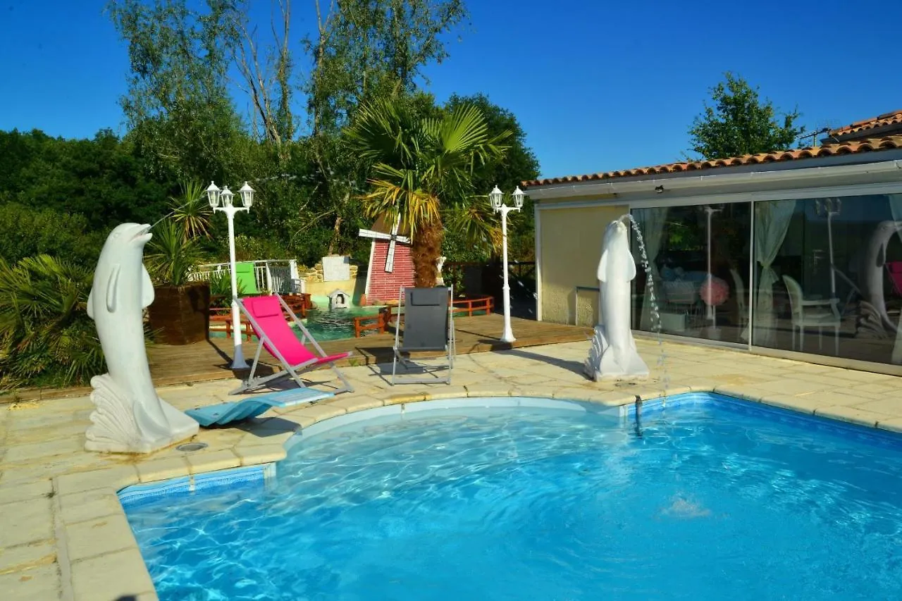 Gite D Hote Jacuzzi Piscine Sauna Prives Villematier