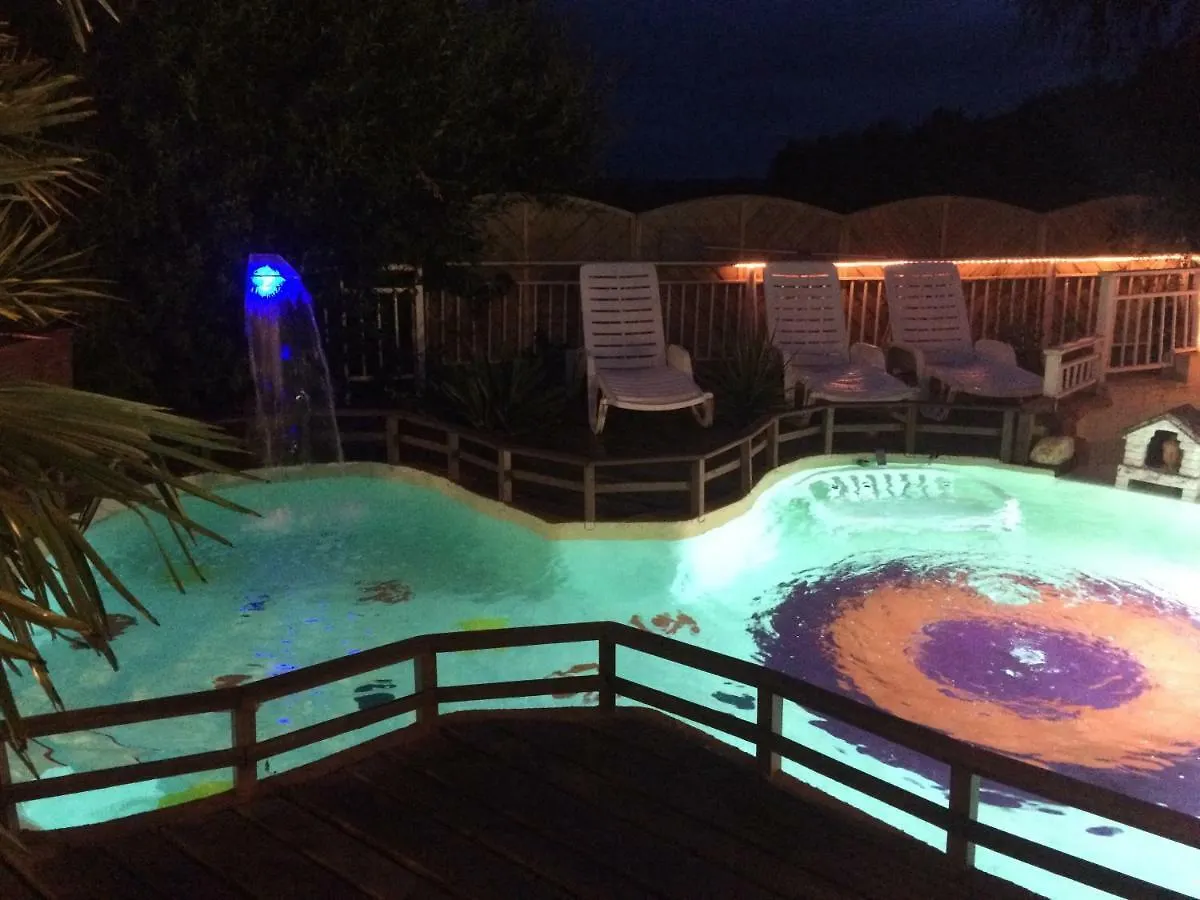 Gæstehus Gite D Hote Jacuzzi Piscine Sauna Prives Villematier